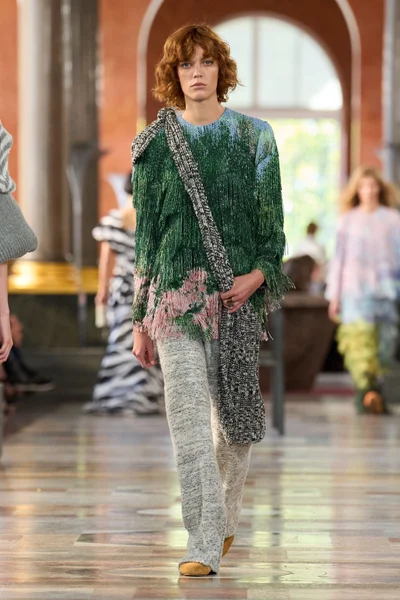Look 41